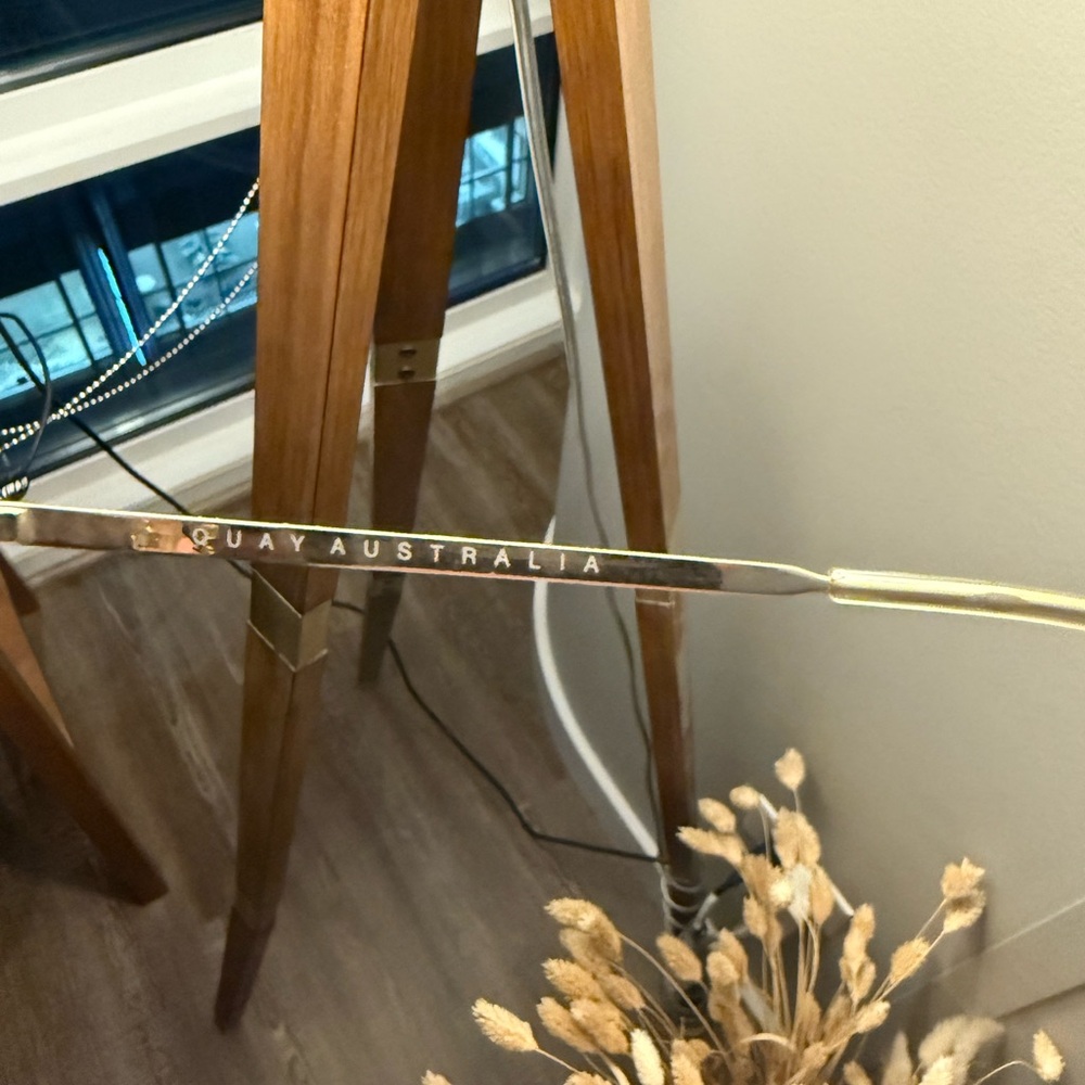 Quay Geometric Sunglasses - Picture 4 of 4